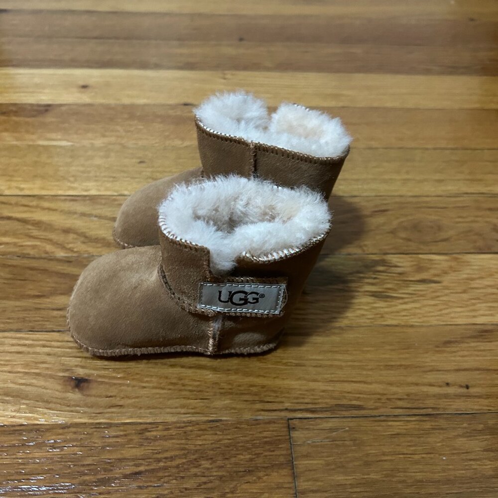 Baby Uggs like new!